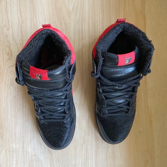 **SOLD** Nike SB Dunk High “Krampus” Size 10.5 - Picture 2 of 6
